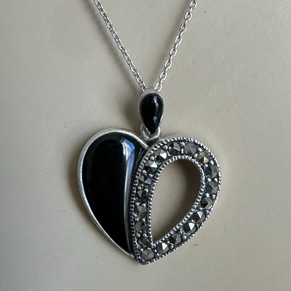 Charles Winston Heart Pendant Necklace 18 Inch Onyx Black Italy Sterling 5.2g